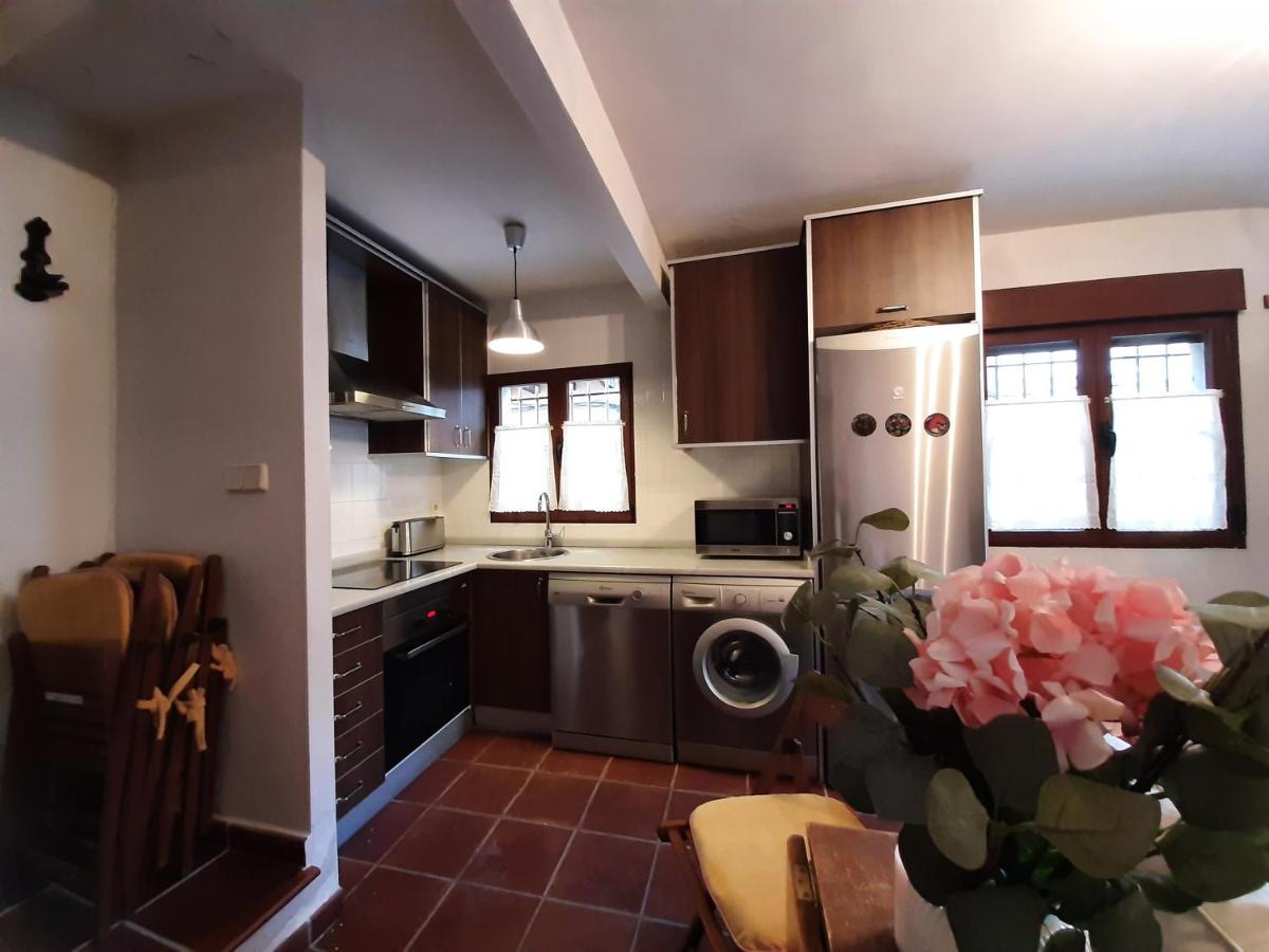 Casa Con Patio Y Chimenea En Piedralaves 빌라 외부 사진