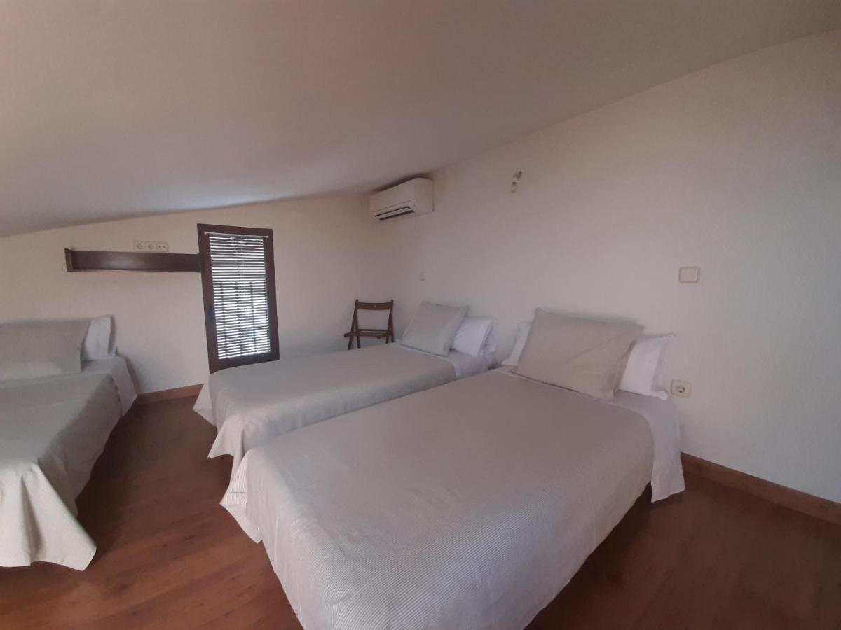 Casa Con Patio Y Chimenea En Piedralaves 빌라 외부 사진